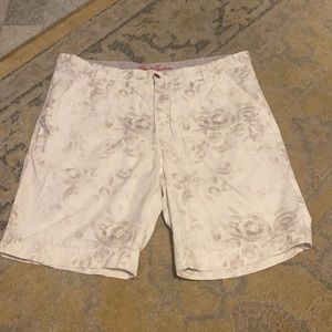 Men’s Robert Graham shorts